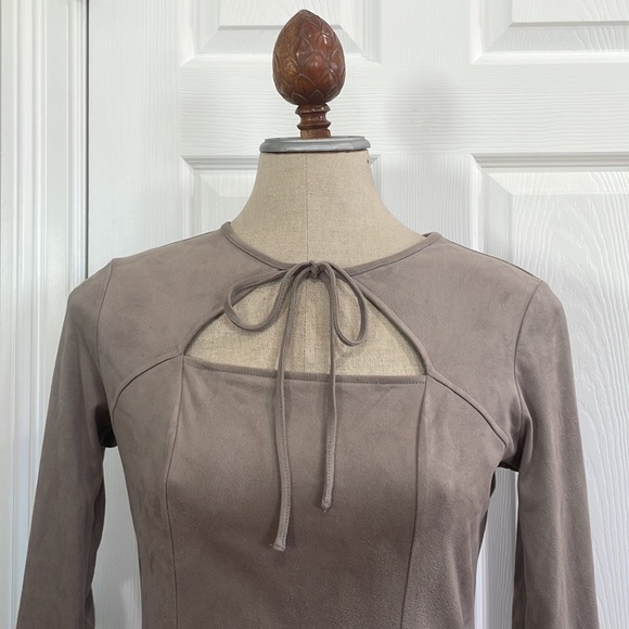 Kendall & Kylie dress mini gray body con faux suede cut out women’s size small S - Picture 4 of 10